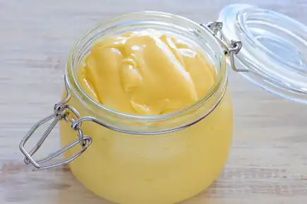 Нежный паштет из куриной печени со сливочным маслом
